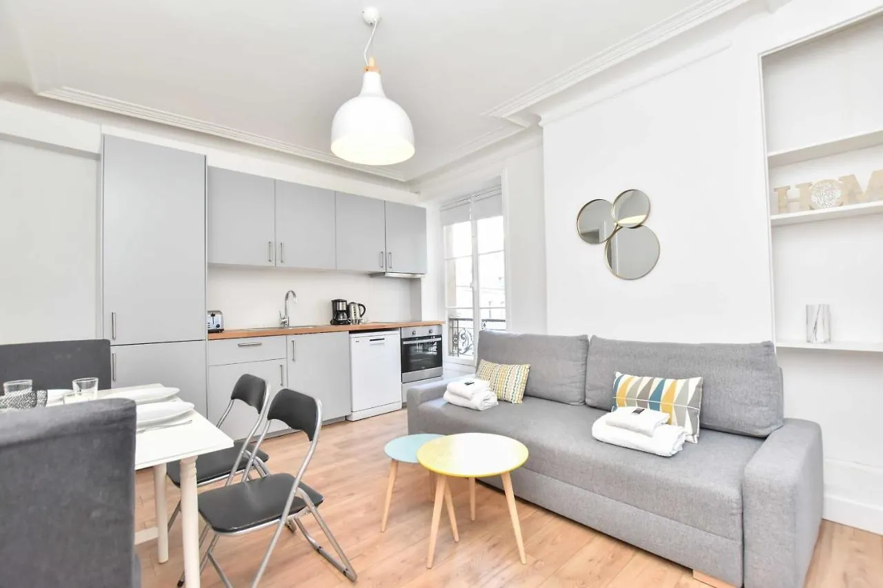 Cozy Apartment 1Br 4P - Royal Palace Lo Museum パリ フランス